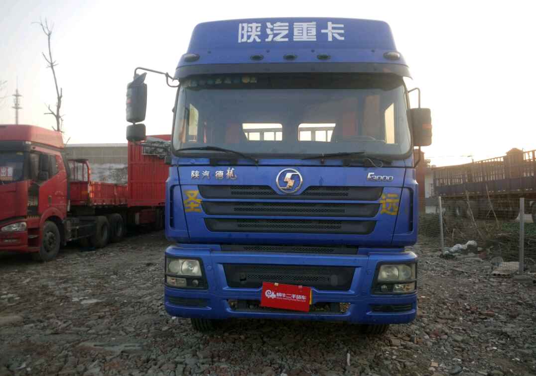 陕汽德龙f3000 牵引车 380匹2012年05月 6×4